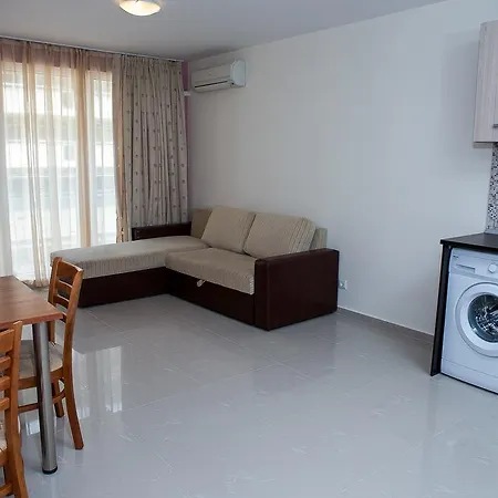 In Admiral Plaza Apartment Sunny Beach